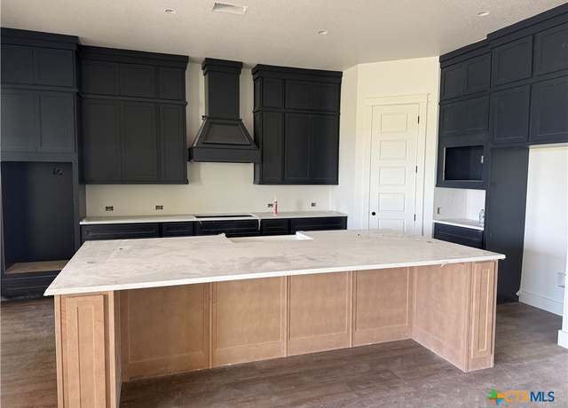 Property at 2022 Gray Fox Dr, Nolanville, TX 76559, 4 beds, 3 baths