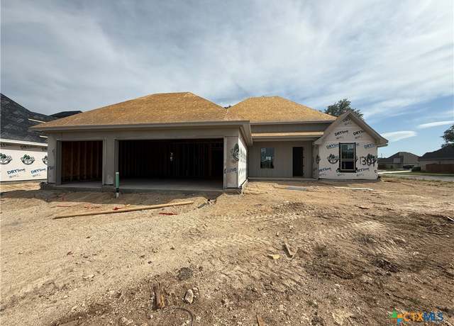 Property at 1301 Shirley Faye Ln, Salado, TX 76571, 4 beds, 2.5 baths