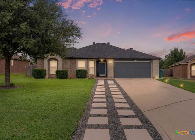 Property at 2119 S Jefferson Ct, Belton, TX 76513, 4 beds, 2 baths
