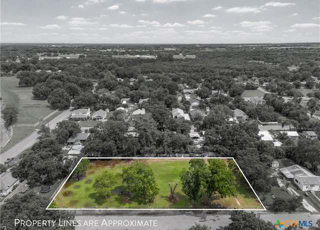 Property at 908,912,916,920,924 Church Ave #924, Waco, TX 76706