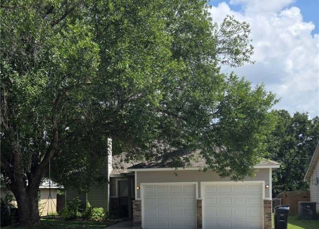 Property at 1308 Goodhue Dr, Killeen, TX 76549, 3 beds, 2 baths