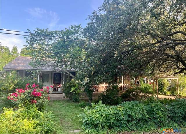 Property at 310 Smith Ln Unit A, San Marcos, TX 78666, 3 beds, 2 baths