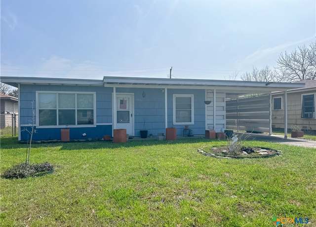 Property at 1807 Navidad, Victoria, TX 77901, 2 beds, 1 bath