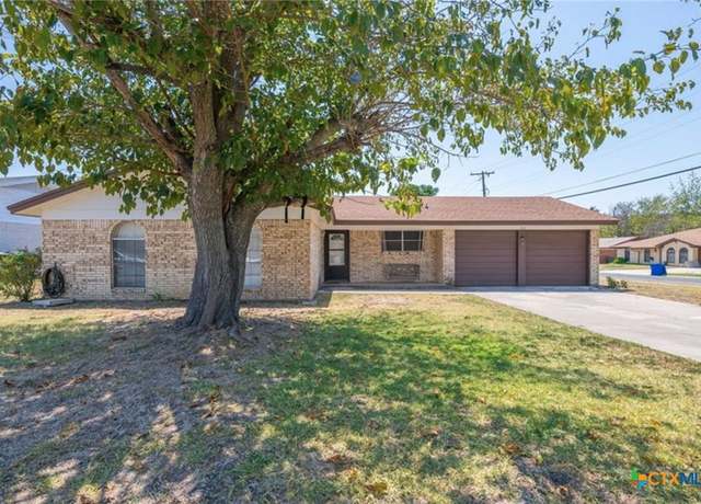 Property at 902 Edwards St, Copperas Cove, TX 76522, 3 beds, 2 baths