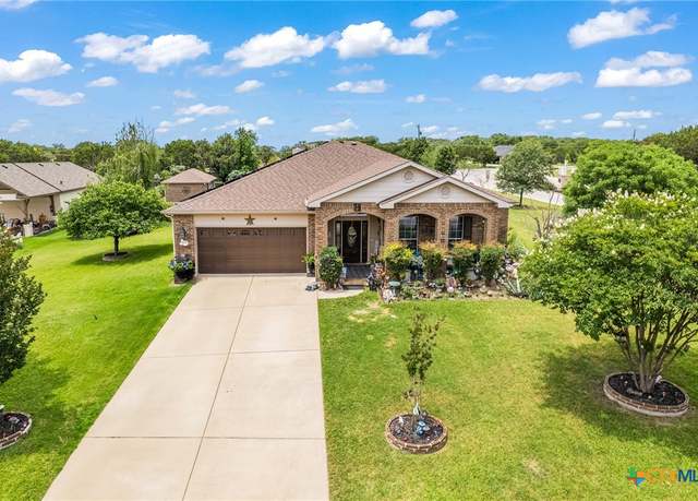 Property at 100 Rustler Cir, Harker Heights, TX 76548, 4 beds, 2.5 baths