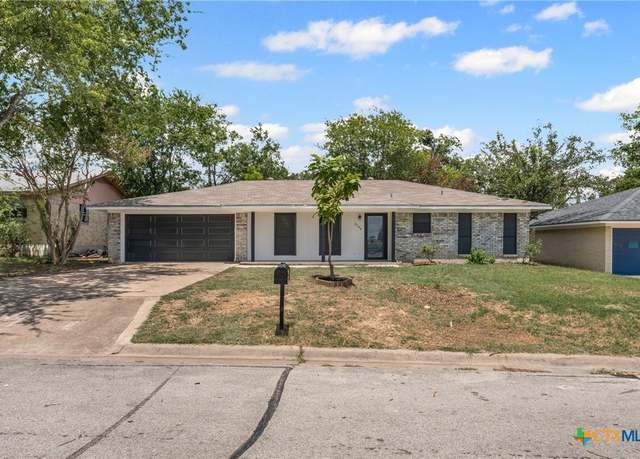 Property at 3104 Antelope Trl, Temple, TX 76504, 4 beds, 2 baths