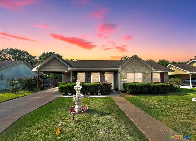 Property at 529 Guerra Ln, Gonzales, TX 78629, 3 beds, 2 baths