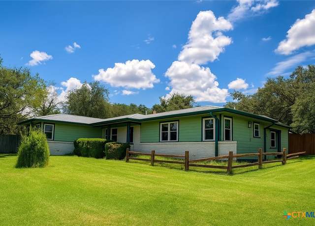 Property at 2115 Urbantke Ln, Copperas Cove, TX 76522, 2 beds, 1.5 baths