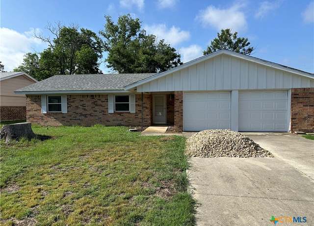 Property at 908 Randa St, Copperas Cove, TX 76522, 3 beds, 2 baths
