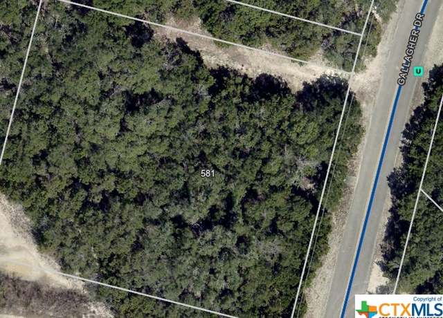 Property at 581 Gallagher Dr, Canyon Lake, TX 78133