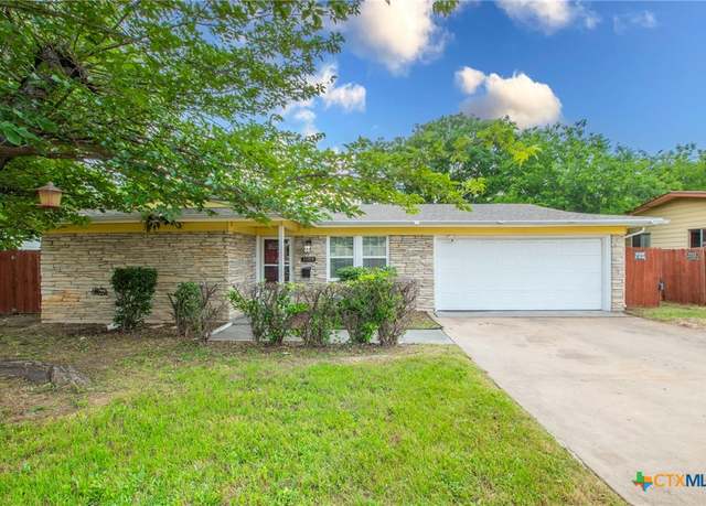 Property at 1109 Meadow Dr, Killeen, TX 76549, 3 beds, 2 baths