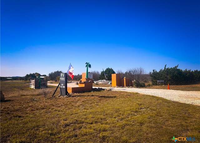 Property at 10965 Fm 470 Unit R, Bandera, TX 78883, 1 bed, 1.5 baths
