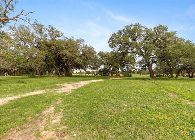 Property at TBD E Martindale Rd, Seguin, TX 78155