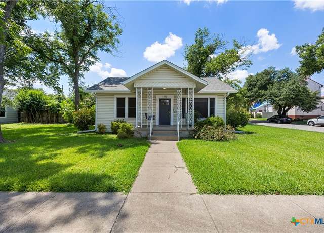 Property at 1102 S 7th St, Temple, TX 76504, 2 beds, 1 bath