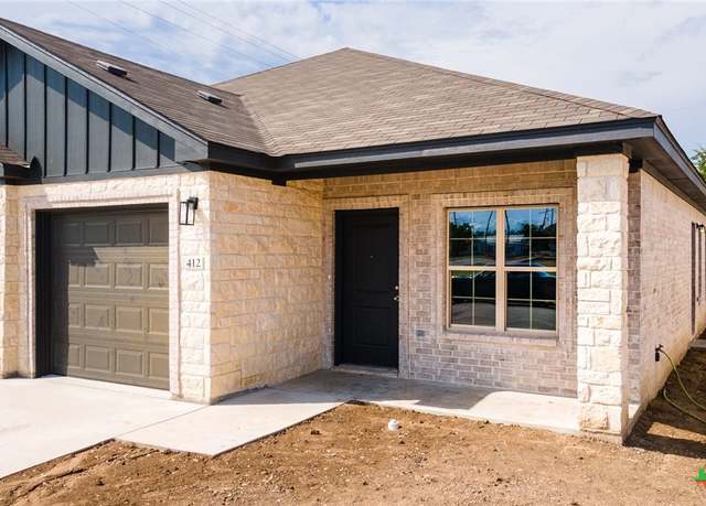 Property at 412 W Avenue C Ave, Copperas Cove, TX 76522, 3 beds, 2 baths