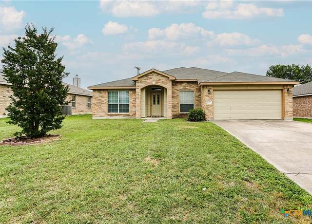 Property at 807 Mustang Trl, Harker Heights, TX 76548, 4 beds, 2 baths