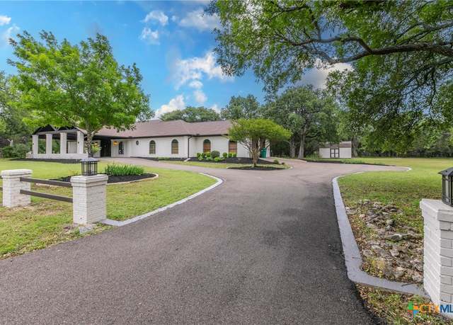 Property at 50 Spur Dr, Belton, TX 76513, 3 beds, 3.5 baths
