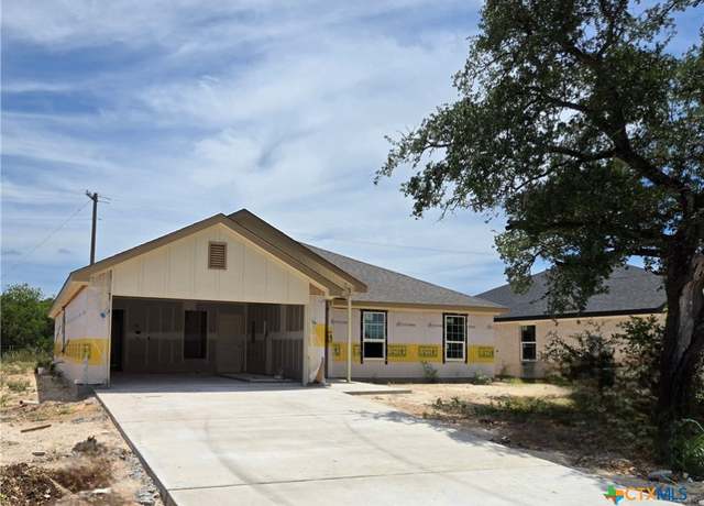 Property at 1417 Fossil Trl, Belton, TX 76513, 5 beds, 2.5 baths