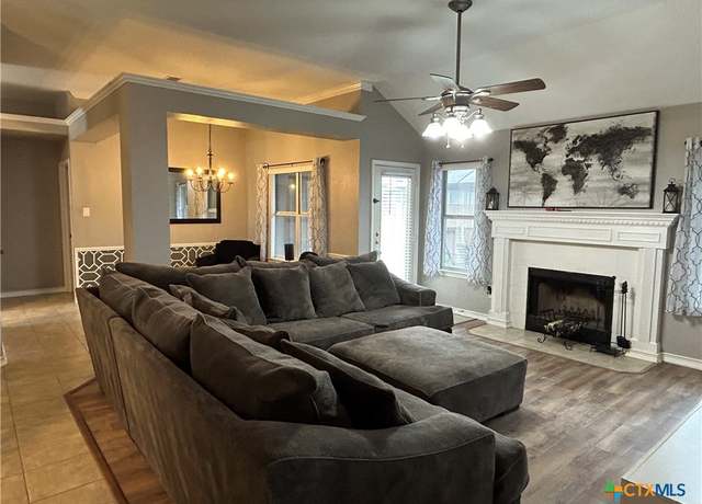 Property at 4001 Hopi Trl, Temple, TX 76504, 3 beds, 2 baths