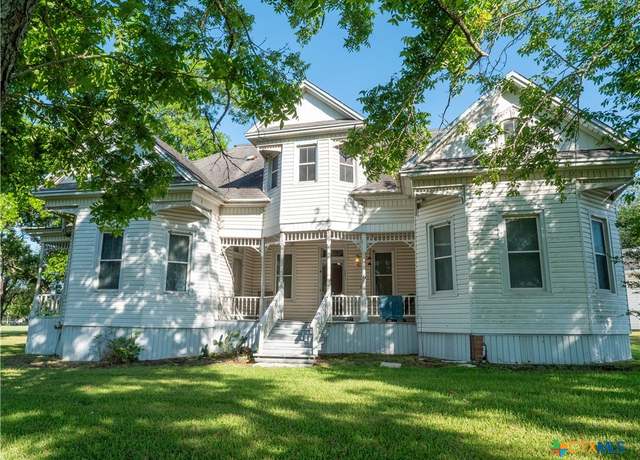 Property at 305 State Highway 72 West, Nordheim, TX 78141, 3 beds, 2 baths