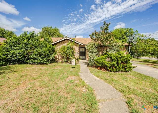 Property at 1300 Coronado Rd, Harker Heights, TX 76548, 3 beds, 1.5 baths