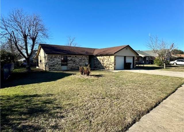 Property at 2117 Hidden Hill Dr, Killeen, TX 76543, 2 beds, 1 bath