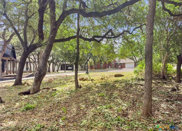 Property at 105 Yaupon Ct, San Marcos, TX 78666