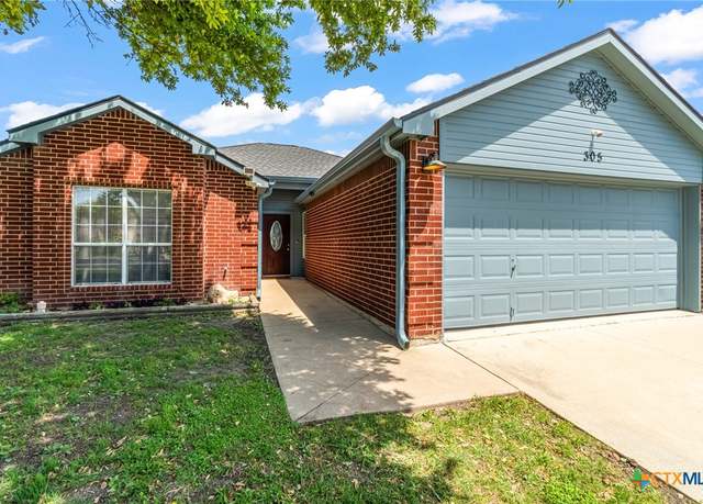 Property at 305 James Loop, Killeen, TX 76542, 3 beds, 2 baths