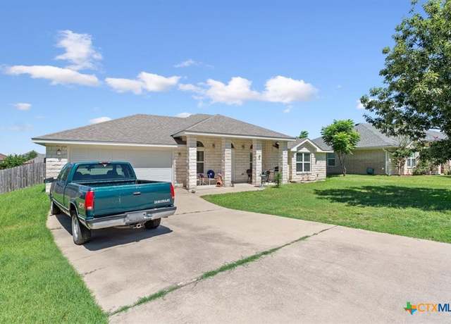 Property at 5012 Sarahs Way, Temple, TX 76502, 3 beds, 2 baths