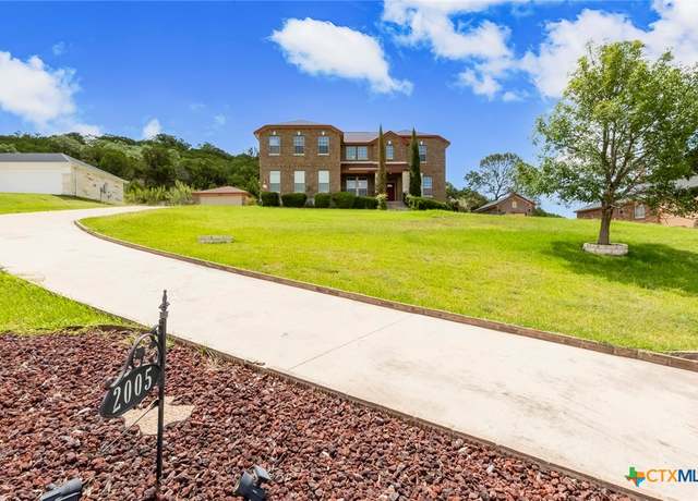 Property at 2005 River Rock Trl, Harker Heights, TX 76548, 5 beds, 3.5 baths