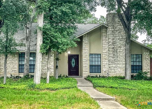 Property at 2505 Canyon Creek Dr, Temple, TX 76502, 3 beds, 2.5 baths