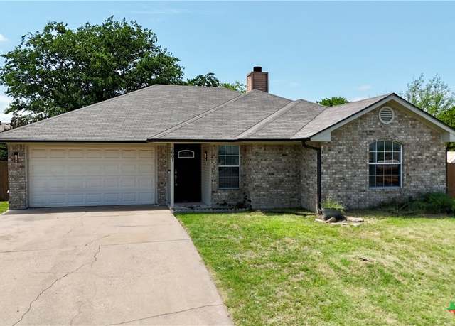 Property at 3801 Tallwood Dr, Killeen, TX 76549, 4 beds, 2 baths
