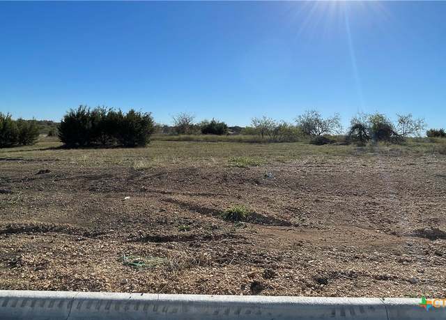 Property at 1626 Hunt Dr, Salado, TX 76571