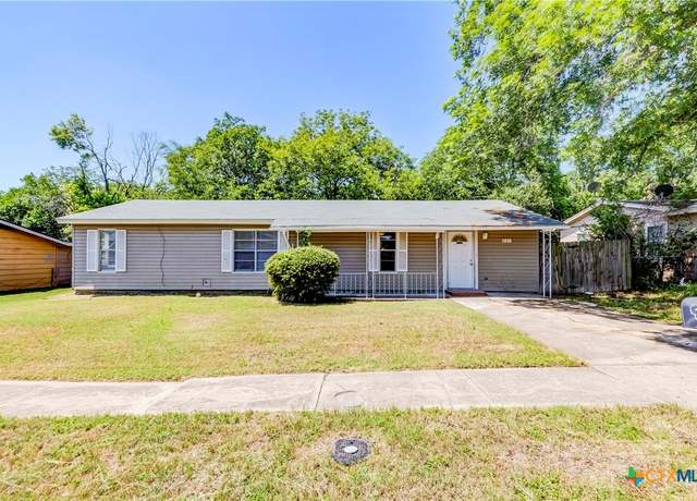 Property at 907 Curry Ave, Copperas Cove, TX 76522, 3 beds, 1.5 baths