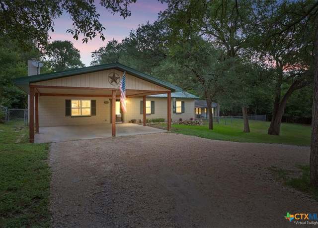 Property at 13242 Estate Trl, Belton, TX 76513, 3 beds, 2 baths