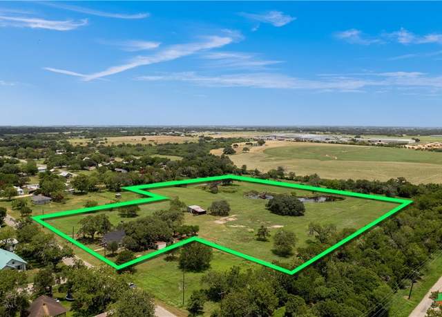 Property at 210 Julia, Yoakum, TX 77995, 2 beds, 2 baths