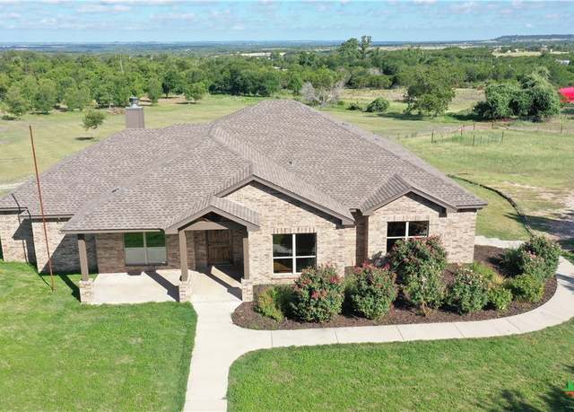 Property at 123 Hard Bargain Dr, Gatesville, TX 76528, 3 beds, 2.5 baths