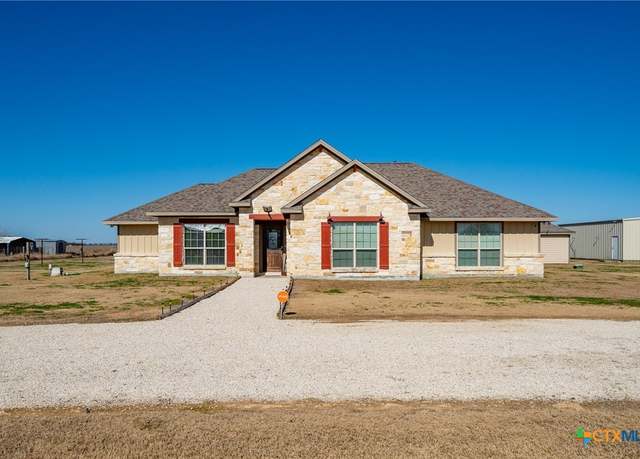 Property at 110 Eugene Ln, Tivoli, TX 77990, 4 beds, 2 baths