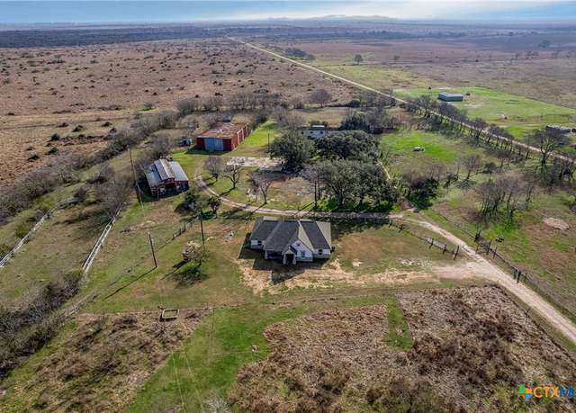 Property at 11313 Fm 1593, Lolita, TX 77971, 4 beds, 2 baths