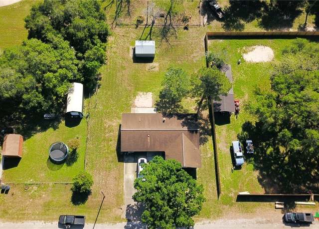 Property at 233 Bungalow Ave, Goliad, TX 77963, 3 beds, 2 baths