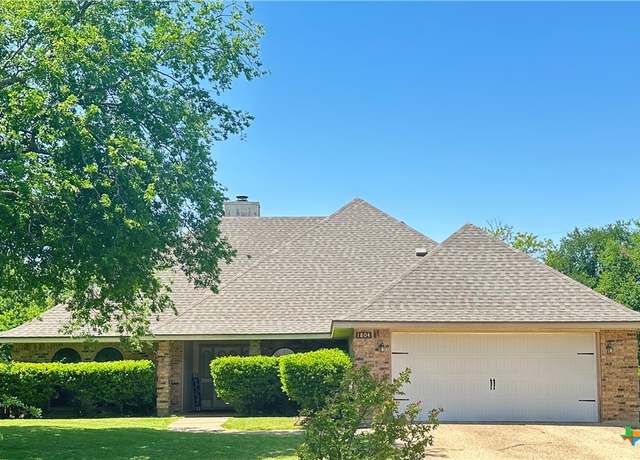 Property at 1804 Wolverine Trl, Harker Heights, TX 76548, 4 beds, 2 baths