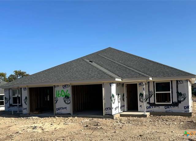 Property at 1606 Pima Trl, Harker Heights, TX 76548, 6 beds, 4 baths