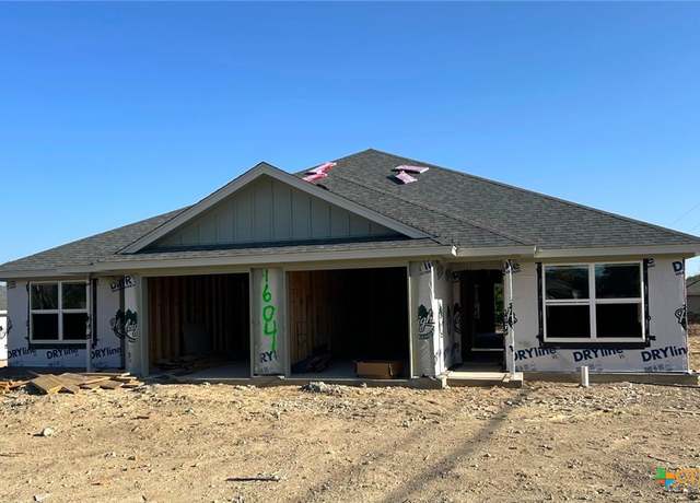 Property at 1604 Pima Trl, Harker Heights, TX 76548, 6 beds, 4 baths