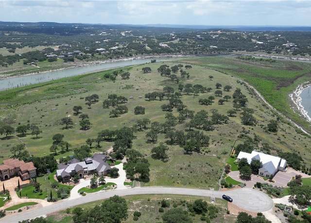 Property at 757 Pacific Pl, Spring Branch, TX 78070
