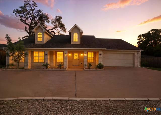 Property at 4005 Midway Dr, Temple, TX 76502, 4 beds, 2 baths