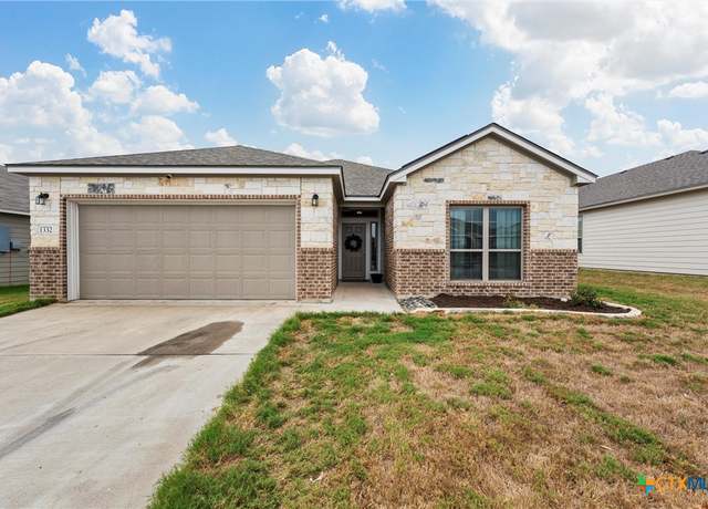 Property at 1332 Lakeway Crossing Dr, Temple, TX 76502, 3 beds, 2 baths