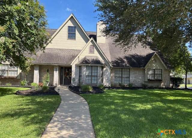 Property at 505 Turtle Rock Dr, Victoria, TX 77904, 5 beds, 3 baths