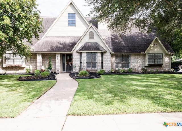 Property at 505 Turtle Rock Dr, Victoria, TX 77904, 5 beds, 3 baths