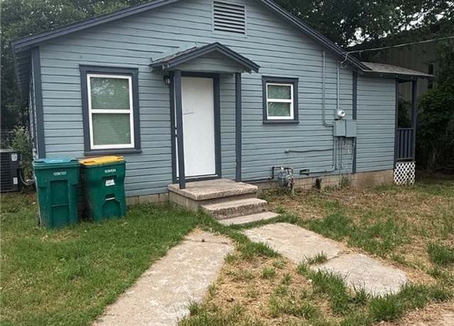 Property at 1803 E Leon St, Gatesville, TX 76528, 3 beds, 1 bath