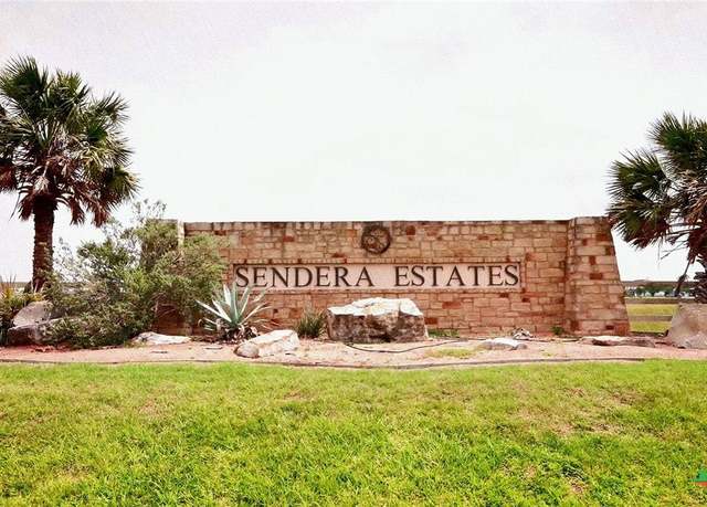Property at 94 Sendera Loop, Victoria, TX 77904